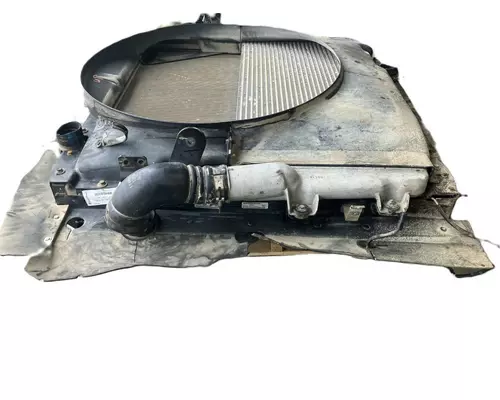 CAT CT660 Cooling Assembly. (Rad., Cond., ATAAC)