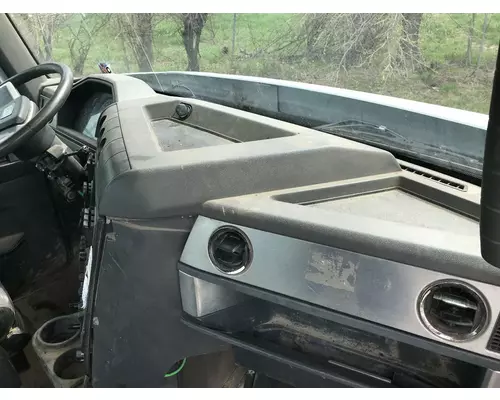 CAT CT660 Dash Assembly