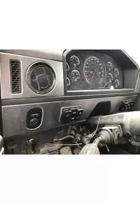 CAT CT660 Dash Assembly