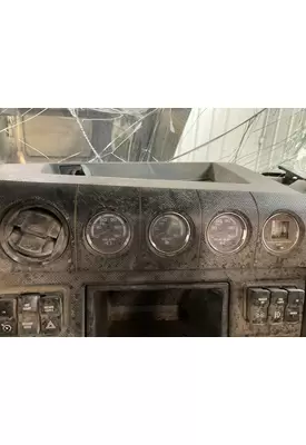 CAT CT660 Dash Assembly
