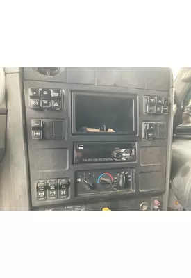 CAT CT660 Dash Assembly