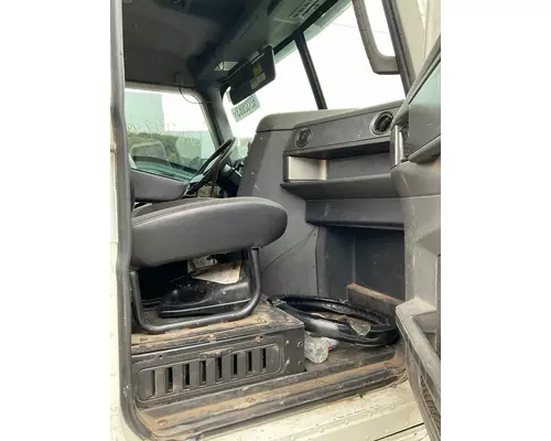 CAT CT660 Dash Assembly