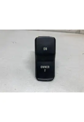CAT CT660 Dash/Console Switch
