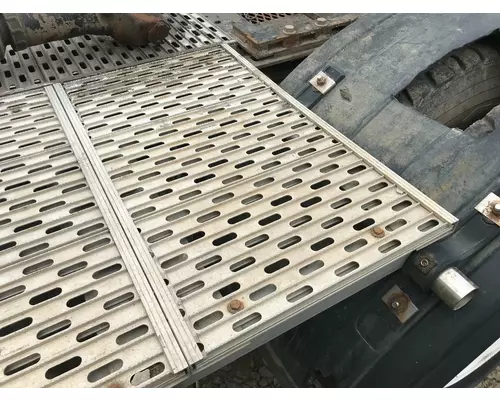 CAT CT660 Deckplate