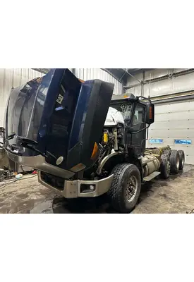 CAT CT660 Door Assembly, Front