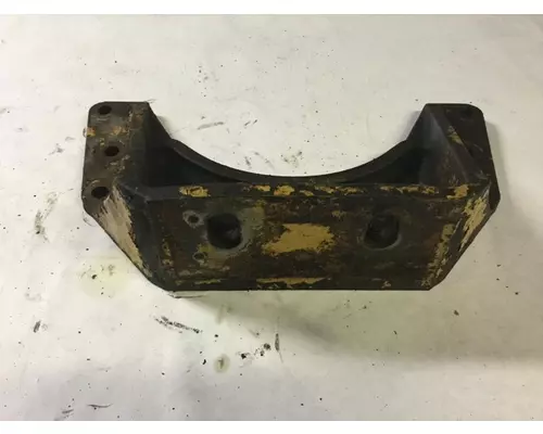 CAT CT660 Engine Mounts