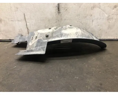 CAT CT660 Fender