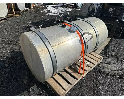 CAT CT660 Fuel Tank