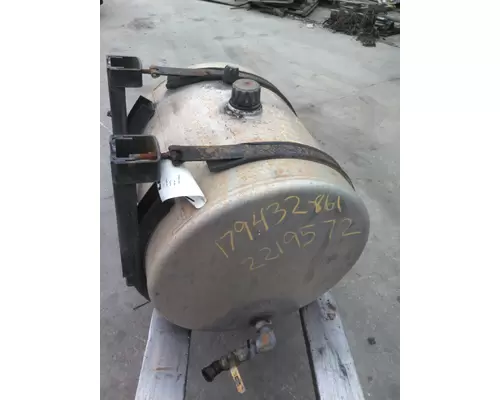 CAT CT660 HYDRAULIC TANK