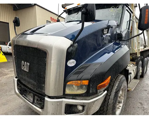 CAT CT660 Hood