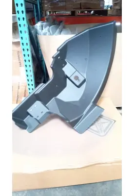 CAT CT660 Inner Fender