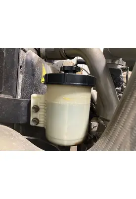 CAT CT660 Steering Reservoir/Cooler