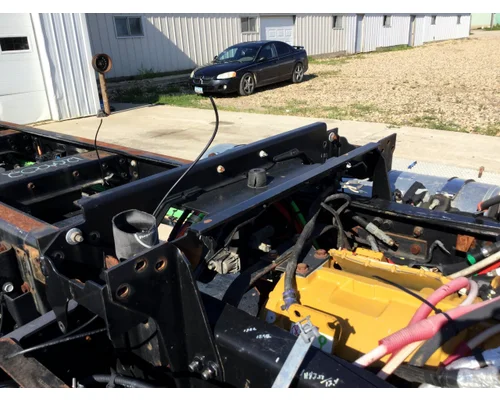 CAT CT660 Suspension