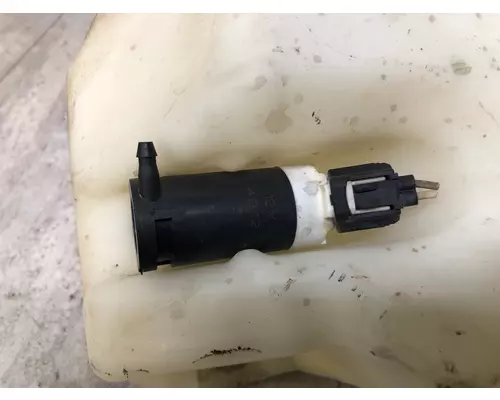 CAT CT660 Windshield Washer Reservoir