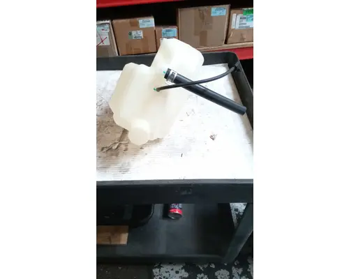 CAT CT681 Windshield Washer Reservoir