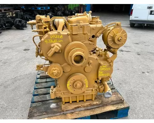 CAT D320A Engine Assembly