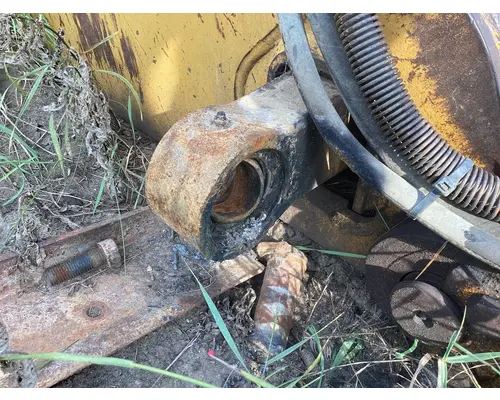 CAT D4H XL Equip Frame