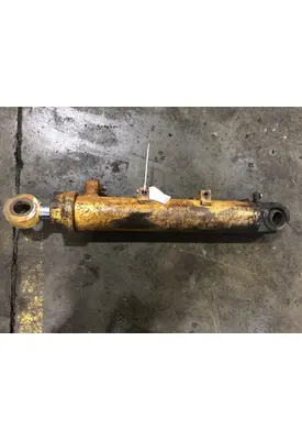 CAT D4H XL Equip Hydraulic Cylinder