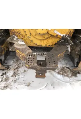 CAT D4H XL Equip Tow Hook