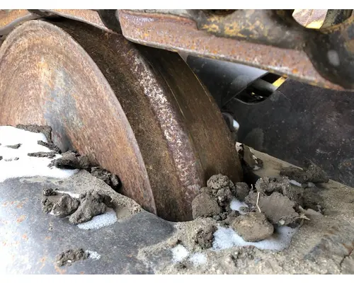 CAT D4H XL Equip Track Idler