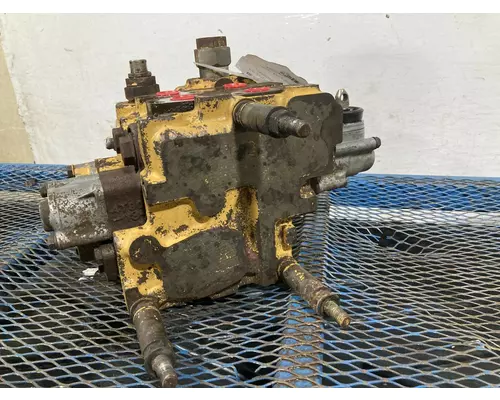 CAT D6H Equip Hydraulic Valve