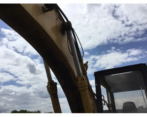 CAT E200B Equip Hydraulic Cylinder
