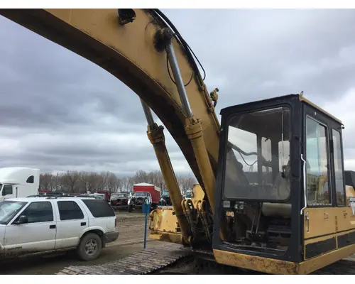CAT E200B Equip Hydraulic Cylinder