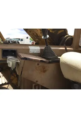 CAT E200B Equip Interior Misc. Parts