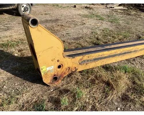 CAT TH580B Equip Boom