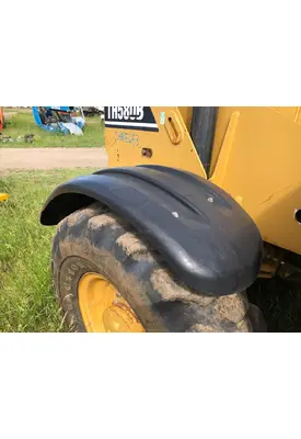 CAT TH580B Equip Fender