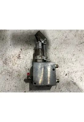 CAT TH580B Equip Hydraulic Pump