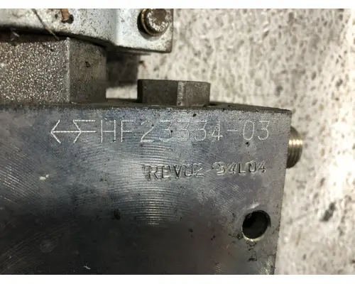 CAT TH580B Equip Hydraulic Pump
