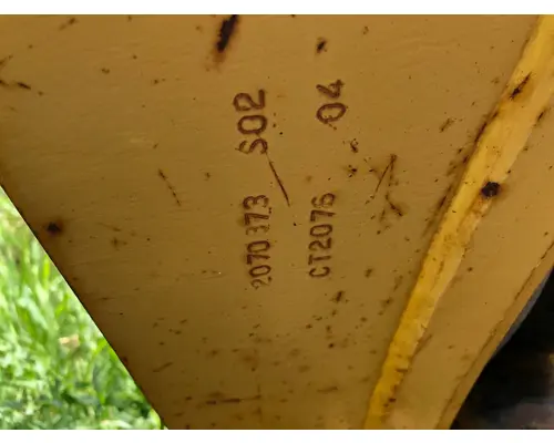 CAT TH580B Equip Outrigger