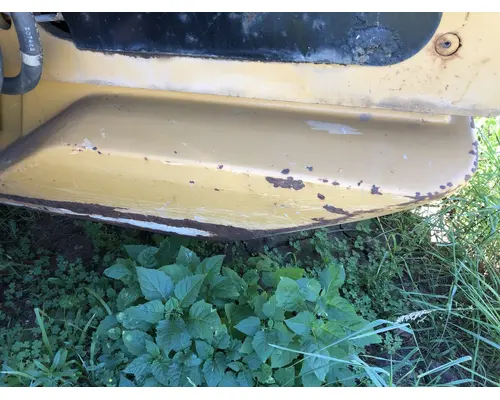 CAT TH580B Equip Weight