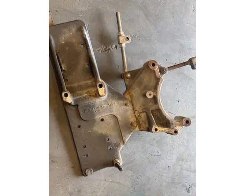 CAT Y122064ST Brackets, Misc.