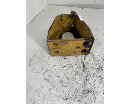 CAT  Bumper Bracket, Front
