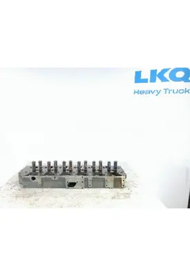 CAT  CYLINDER HEAD