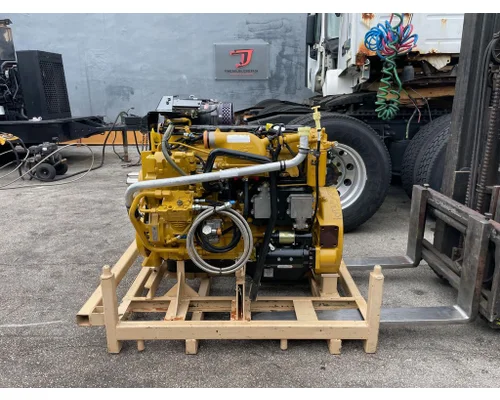 CAT  Engine Assembly
