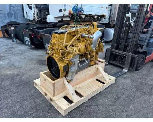 CAT  Engine Assembly