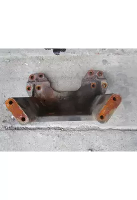 CAT  Engine Mounts