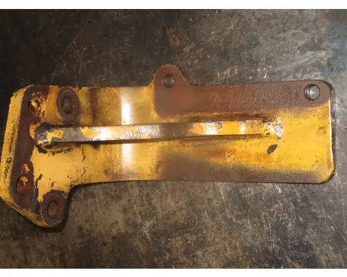 CAT  Engine Mounts