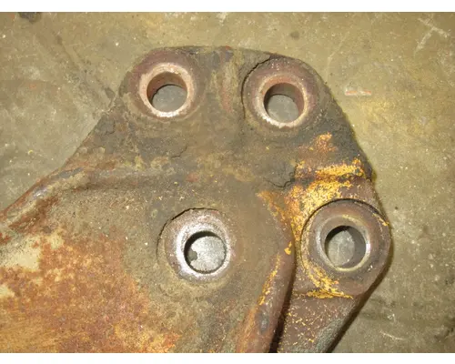 CAT  Engine Mounts