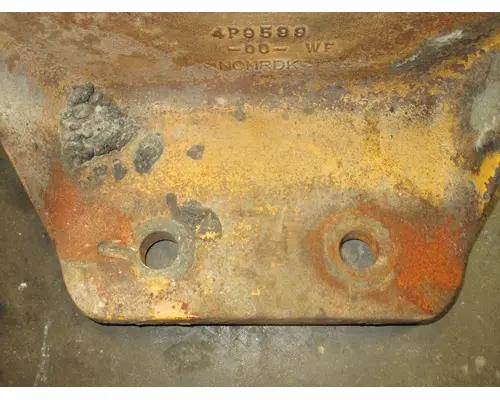 CAT  Engine Mounts