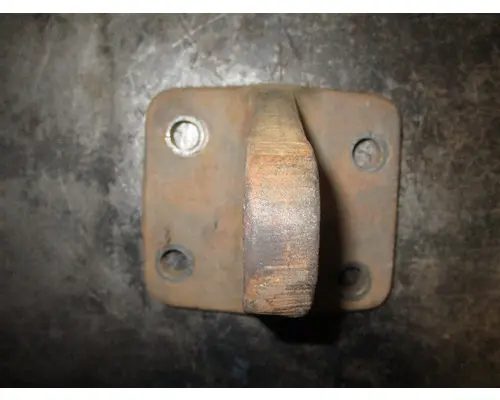CAT  Engine Mounts