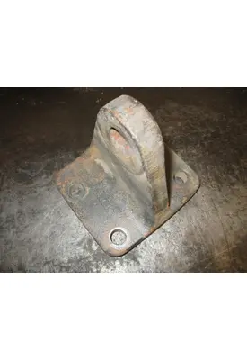 CAT  Engine Mounts