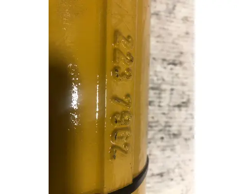 CAT  Engine Oil Cooler