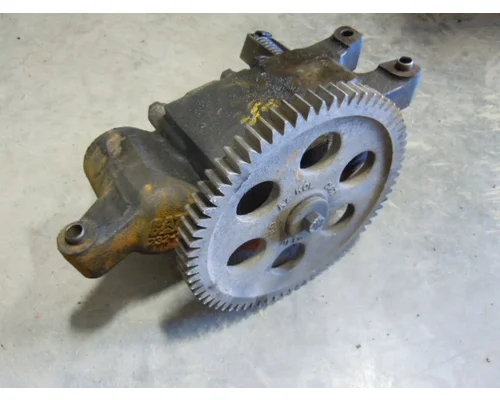 CAT  Oil Pump