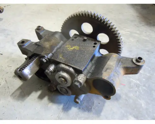 CAT  Oil Pump