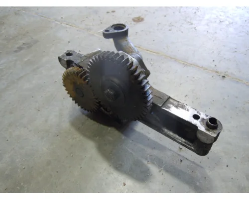 CAT  Oil Pump