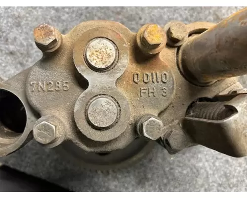 CAT  Oil Pump
